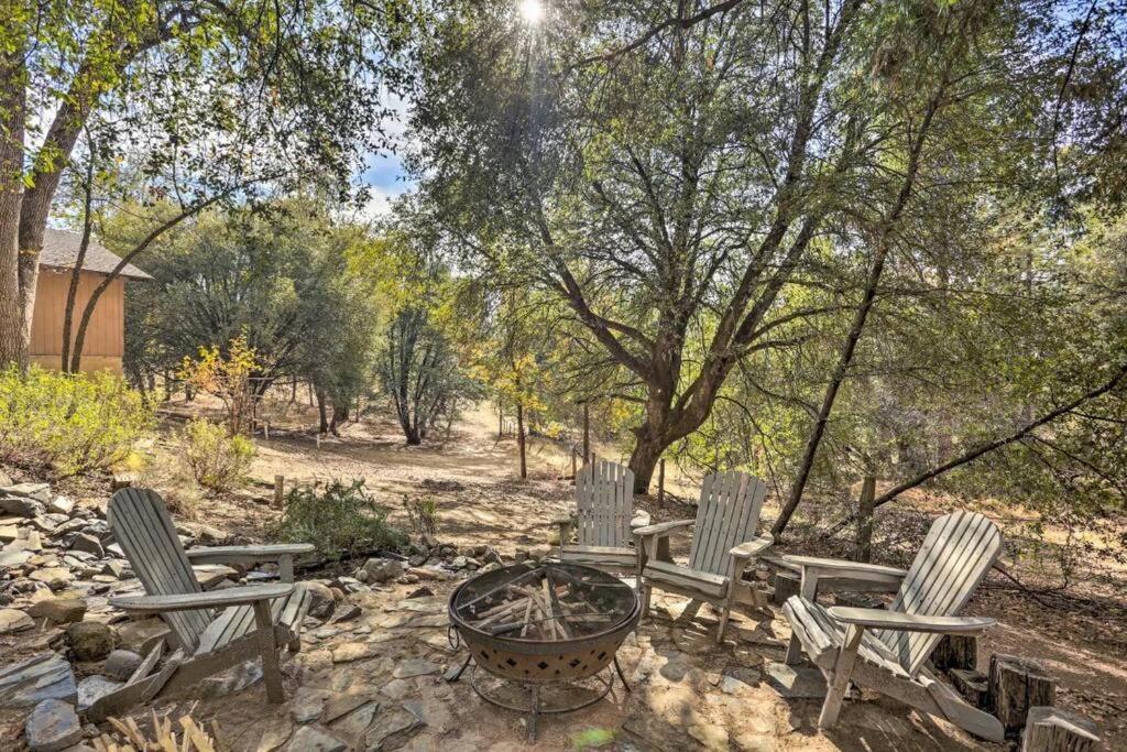 Peaceful Oak Haven Cabin Near Yosemite มารีโปซา ภายนอก รูปภาพ